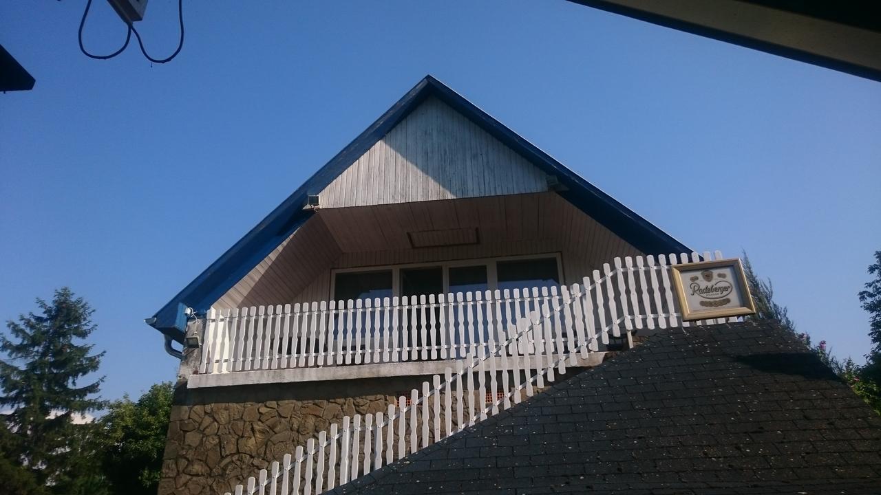 Piccolo Panzio Bed & Breakfast Balatonfenyves Exterior photo