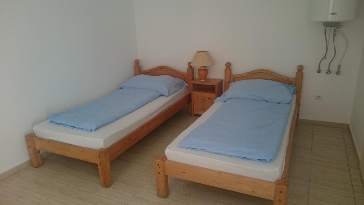 Piccolo Panzio Bed & Breakfast Balatonfenyves Exterior photo