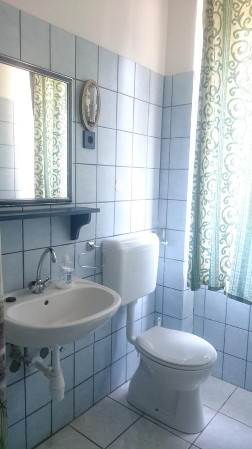 Piccolo Panzio Bed & Breakfast Balatonfenyves Exterior photo